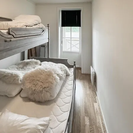 Apartamento Beautiful In With Kitchen Tyinkrysset