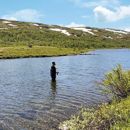 Stunning In * Tyinkrysset